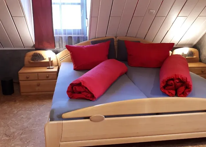 Privatzimmer Mit Gemeinschaftsbad - Zur Fliegerbank In Der Rhoen